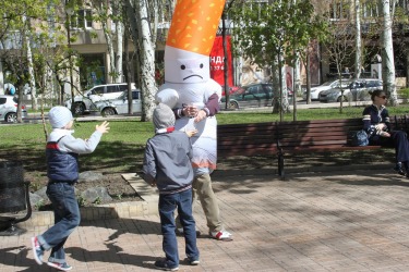 Action against quitsmoking took place in Donetsk